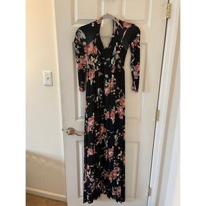 Maternity dress - off the shoulders